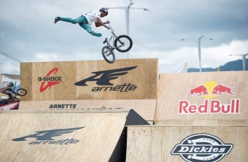 arnette deportes extremos