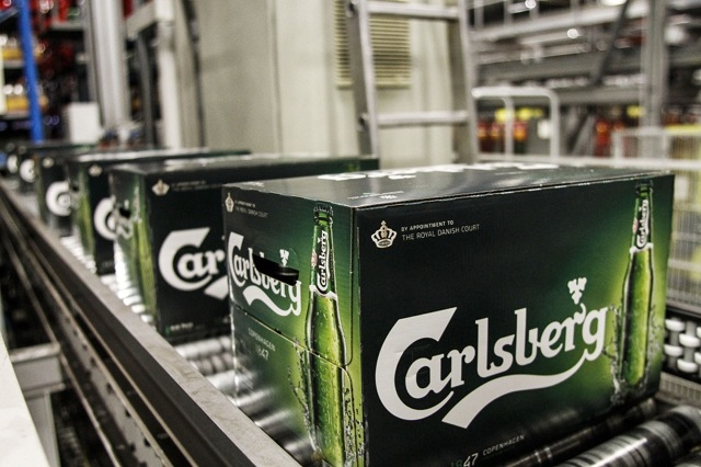 Carlsberg cajas cervezas