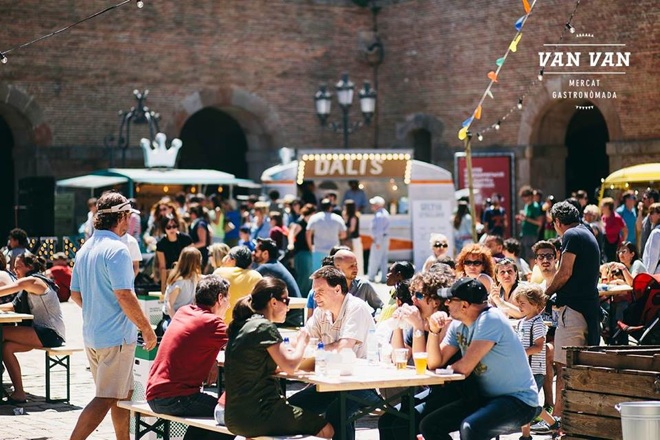 van van market montjuic