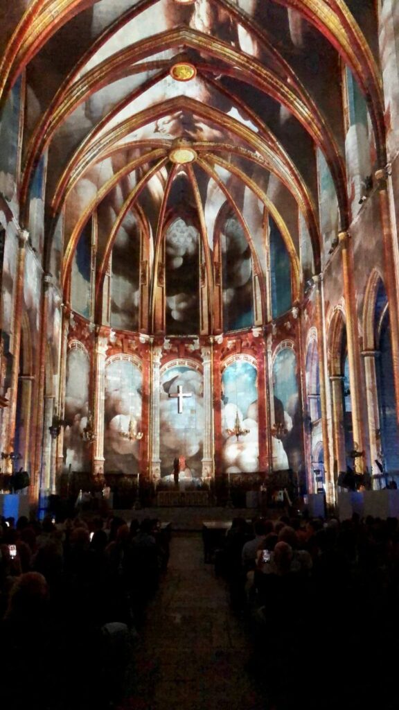luminiscence barcelona santa maria del pi