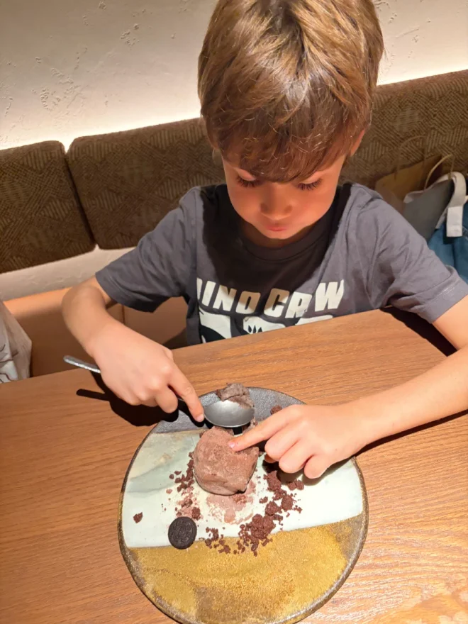 Mochi de Oreo del menu infantil japonés del Nomo